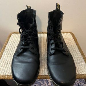 Dr. Marten boots - Tobias model